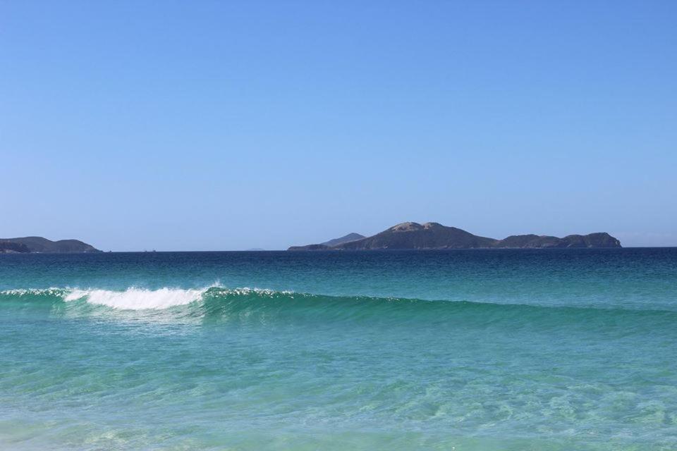 Suites Praia Do Foguete 카보프리우 외부 사진